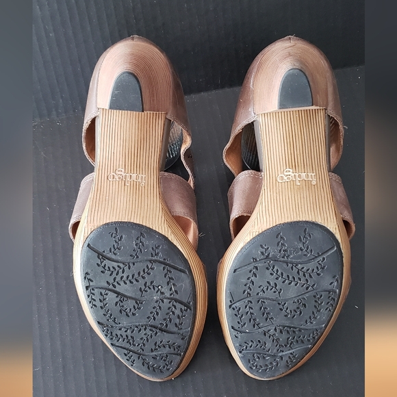 Indigo by Clarks Shoes. Size 10. Grey. - Picture 4 of 7